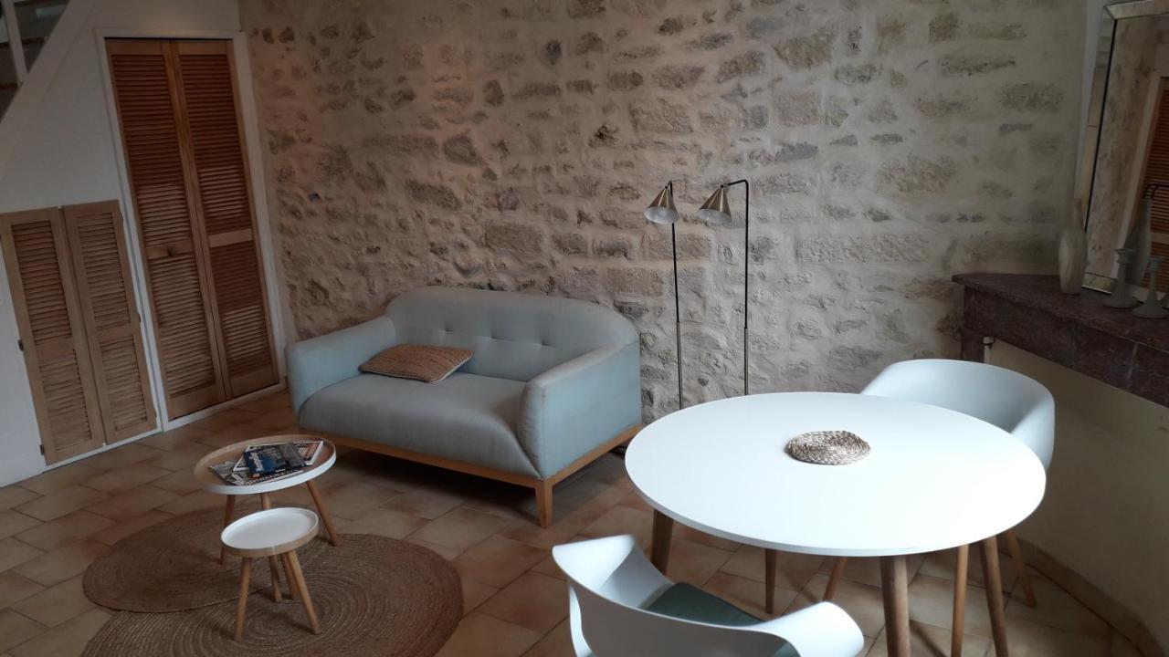 Apartment Centre-ville Avec Terrasse